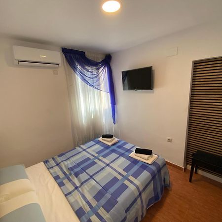 Habitaciones Con Bano Y Cocina Privada Valencia Exteriör bild