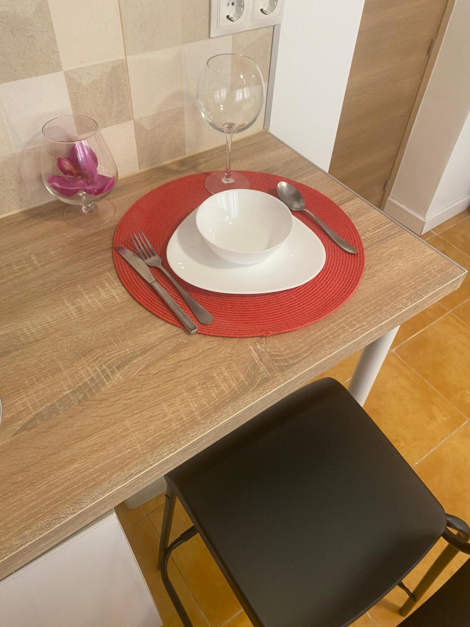 Habitaciones Con Bano Y Cocina Privada Valencia Exteriör bild