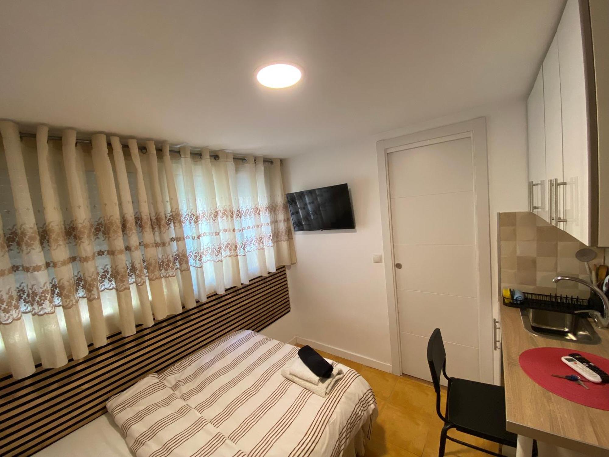 Habitaciones Con Bano Y Cocina Privada Valencia Exteriör bild