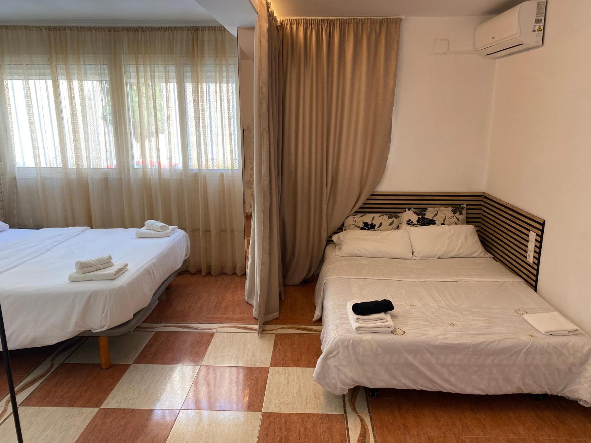 Habitaciones Con Bano Y Cocina Privada Valencia Exteriör bild